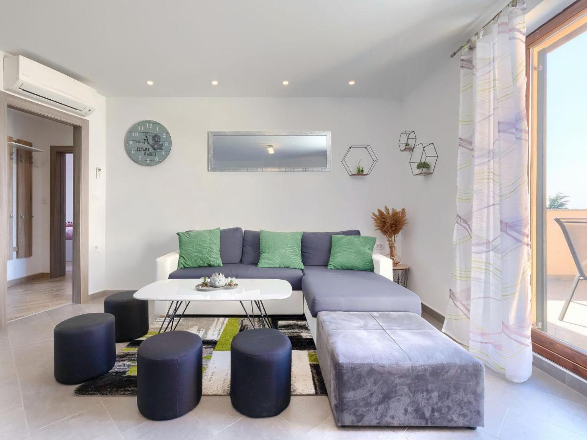 Apartment Joy By Interhome Pula Buitenkant foto