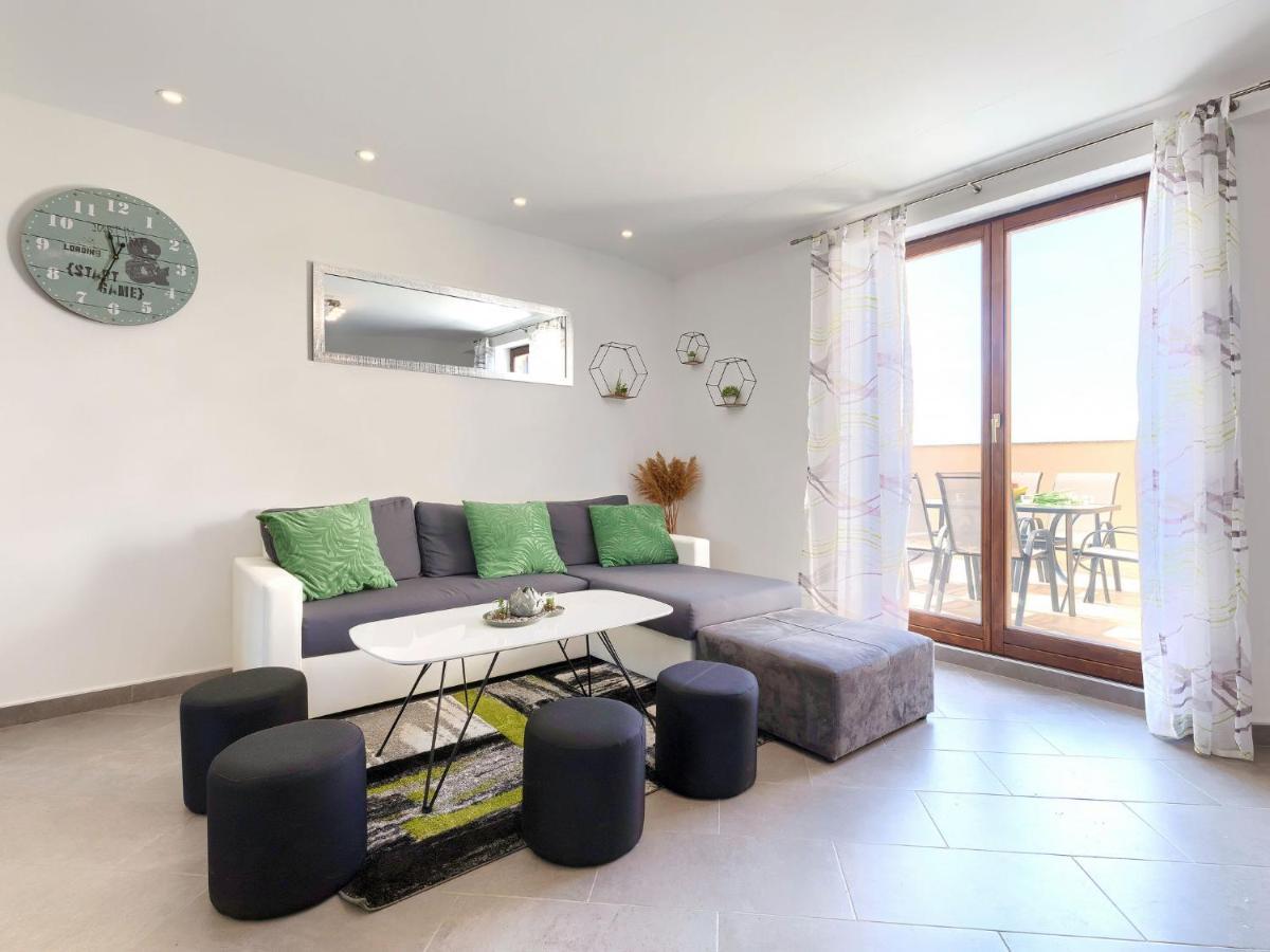 Apartment Joy By Interhome Pula Buitenkant foto